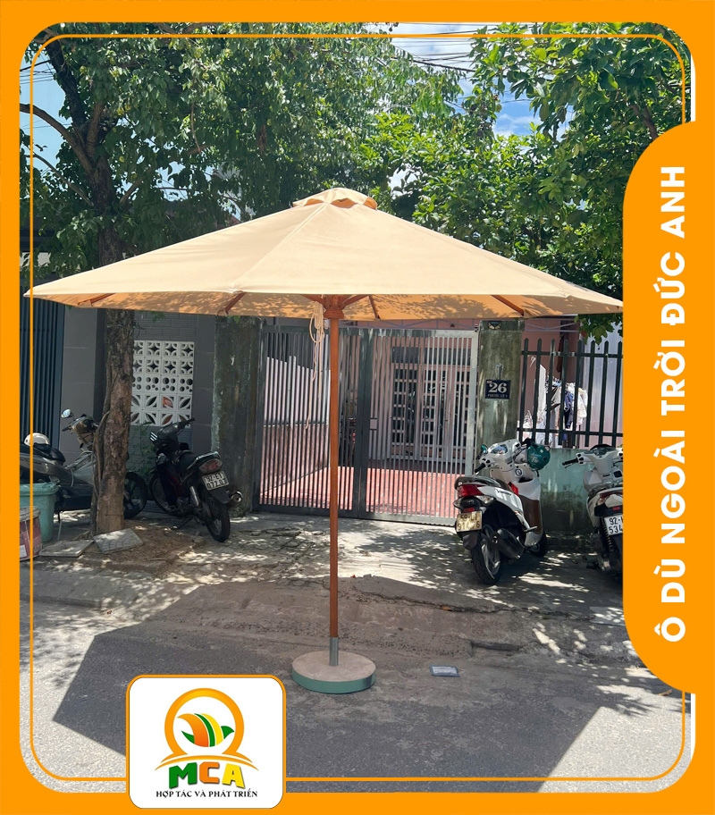 Dù Chính Tâm Tròn - Trụ Gỗ